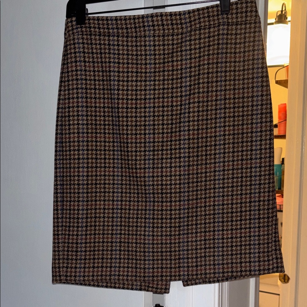 J.Crew Houndstooth Brown Wool-Blend Skirt Sz 2 - Picture 3 of 4